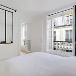 Flexliving - One-Bedroom Apartment - Leriche